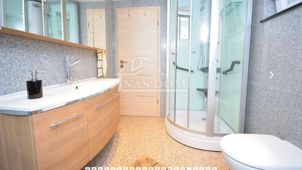 Apartman Niko Und Gaby Vodice Exterior photo